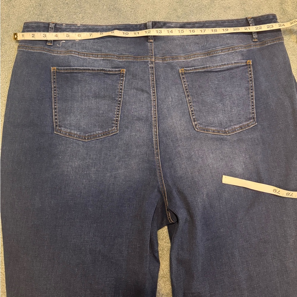 TALBOTS Women’s BARELY BOOT JEANS - EMMA
WASH 24W NWT - Picture 9 of 14